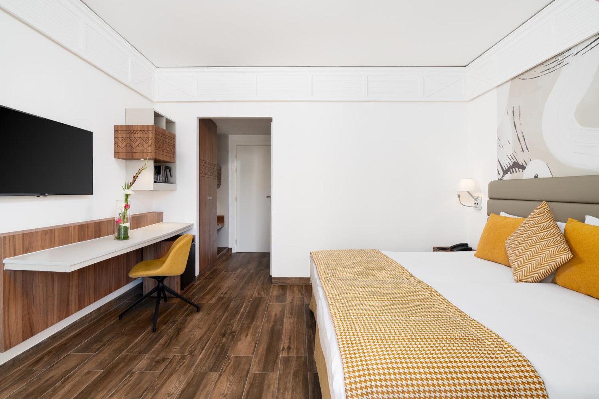 Zweibettzimmer mit Meerblick